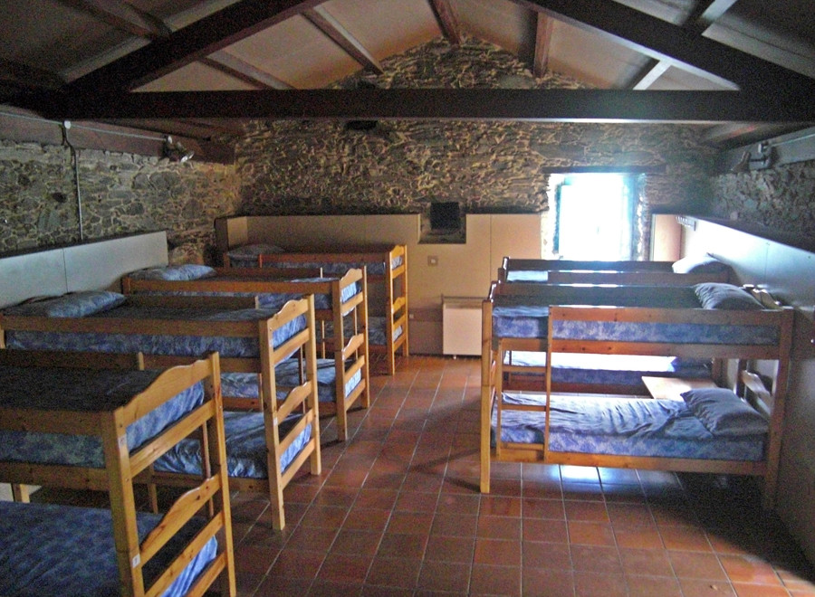 Albergue de Peregrinos de Ribadiso — Ribadiso, Arzúa