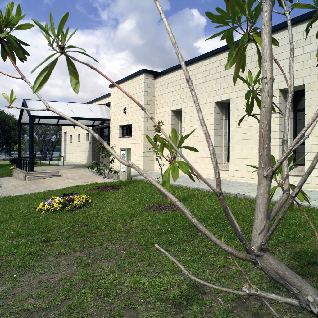 Albergue De Peregrinos De Neda — Neda
